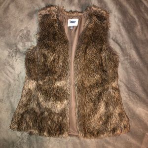 Old Navy faux fur vest